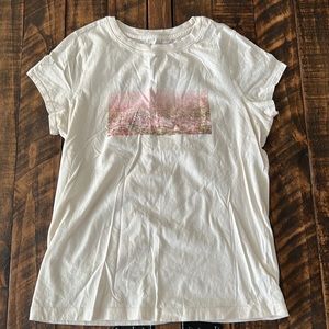 - Short Sleeve Floral graphic T